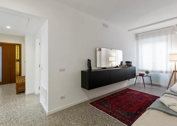 Guesthost - Inner Апартаменты Лечче